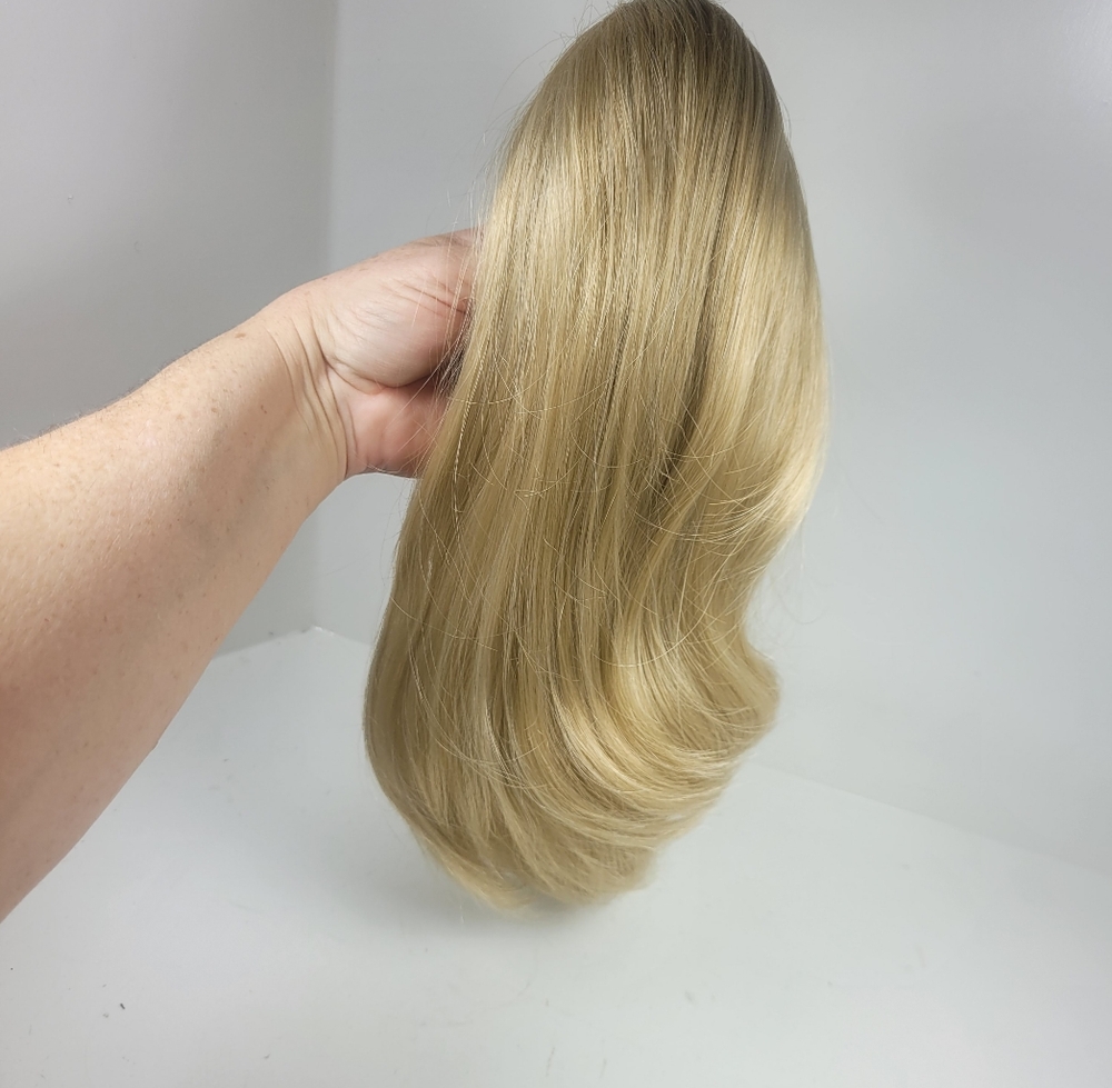 Blonde Women's Pony Tail Clip Hair Extension